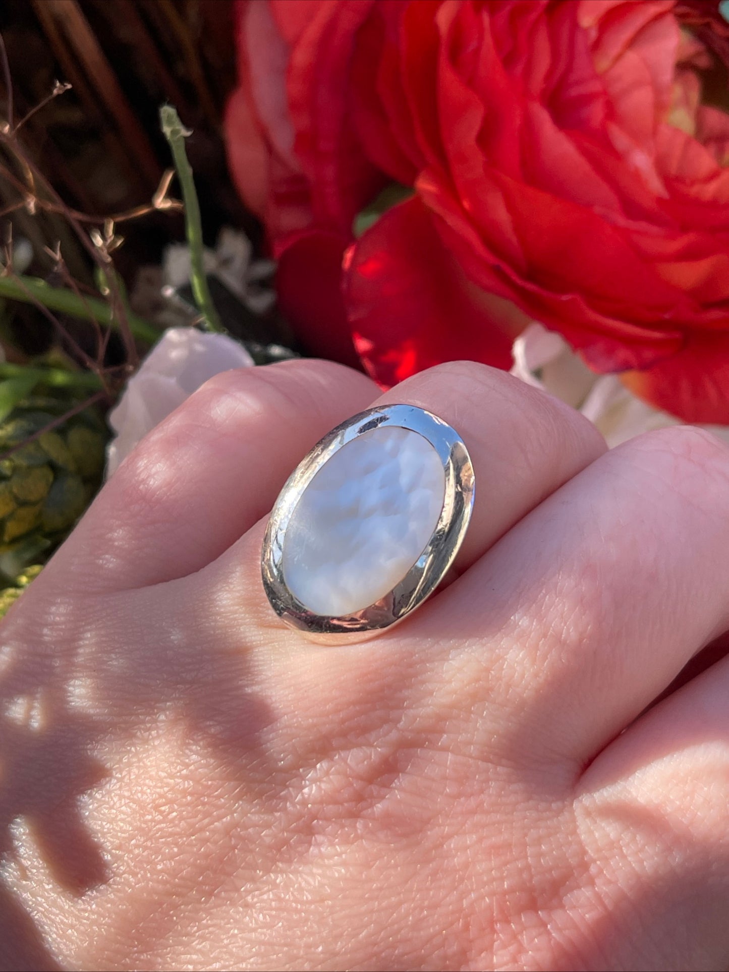 Vintage Sterling Silver Mother Of Pearl Ring Q