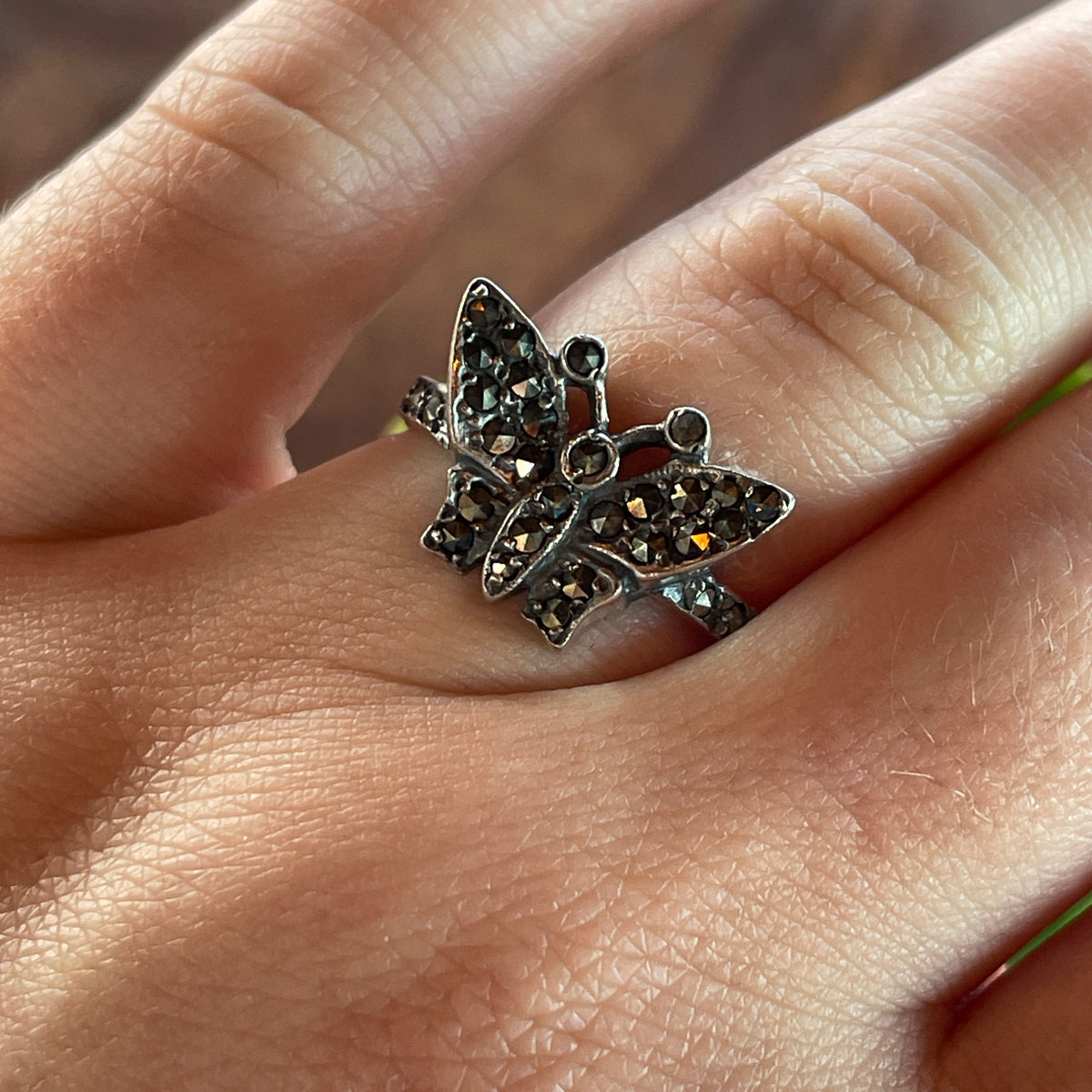 Unreleased: Vintage Sterling Silver Butterfly Marcasite Ring N