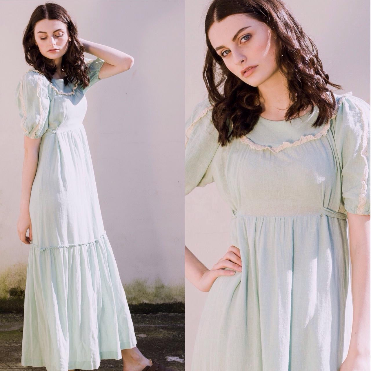 THE MINT CHEESECLOTH