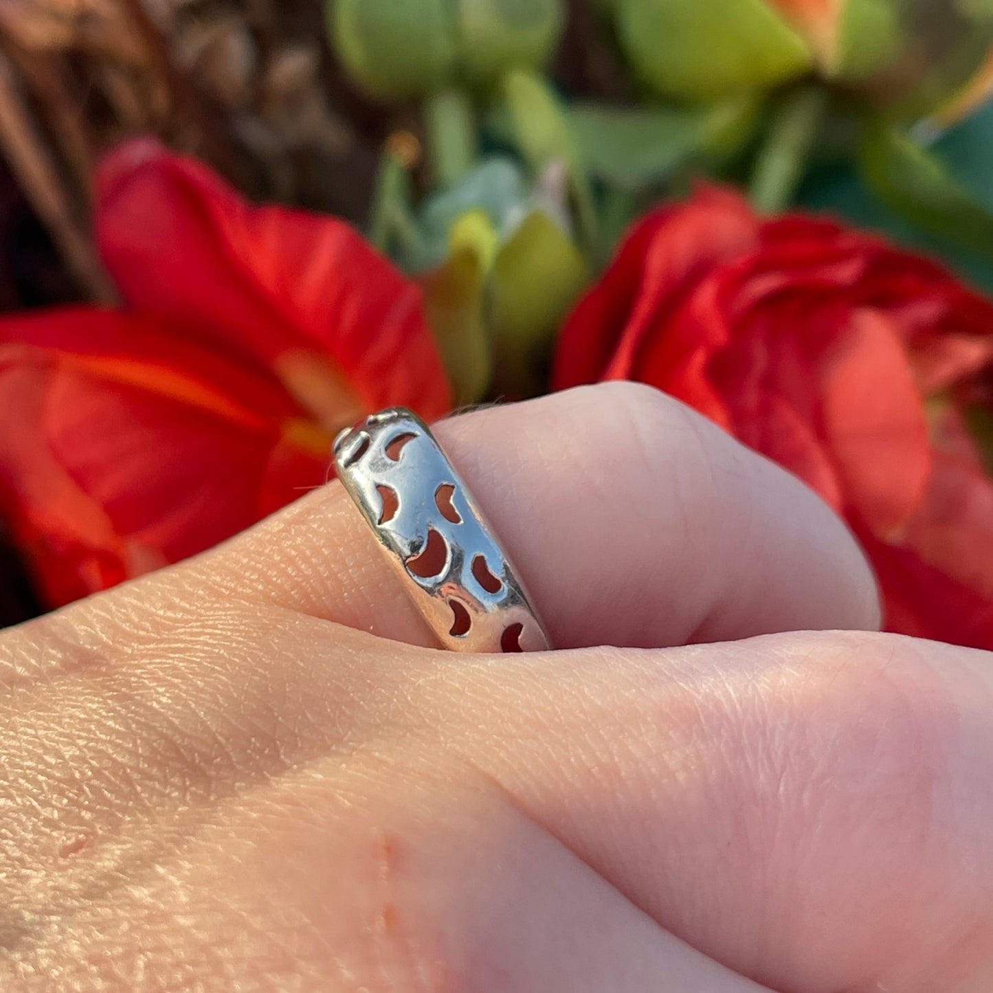 Vintage Sterling Silver Moon Cut Out Ring N
