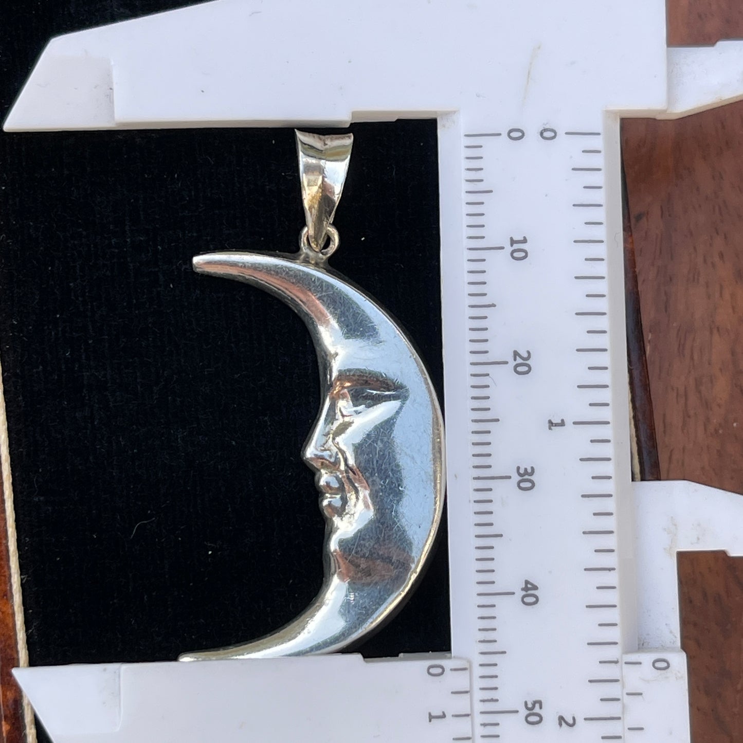 Unreleased: Vintage Large Sterling Silver Crescent Moon Face Pendant