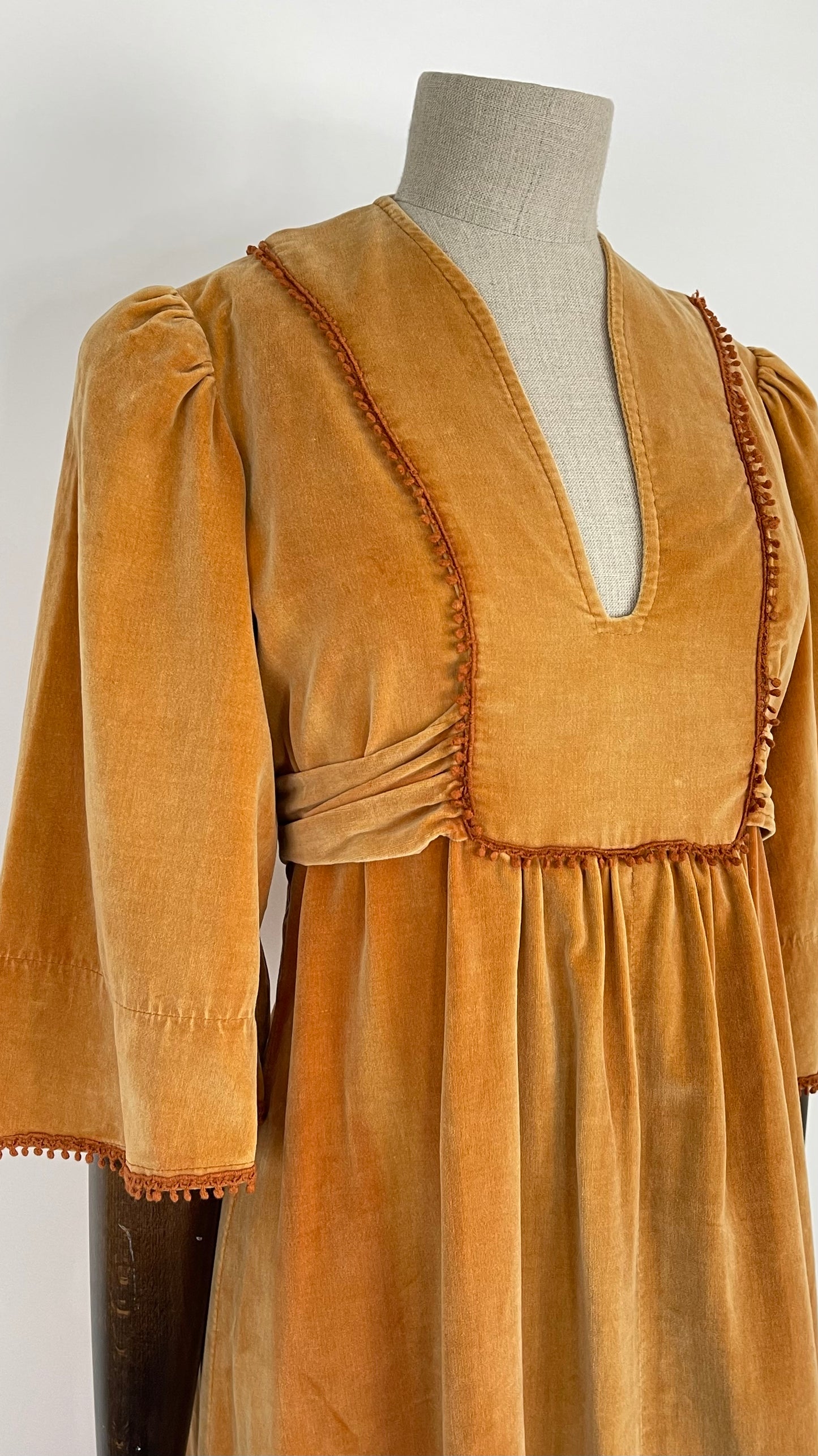 THE PEACHY EARLYBIRD