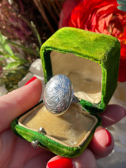Vintage Sterling Silver Locket Ring Engraved Filigree Etched N