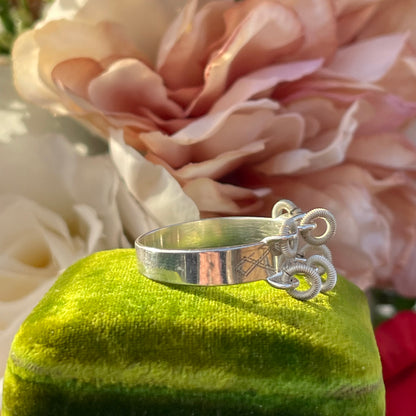 Vintage 60s Swedish Sterling Silver Modernist Loops Etched Sami Ring S 3.2g