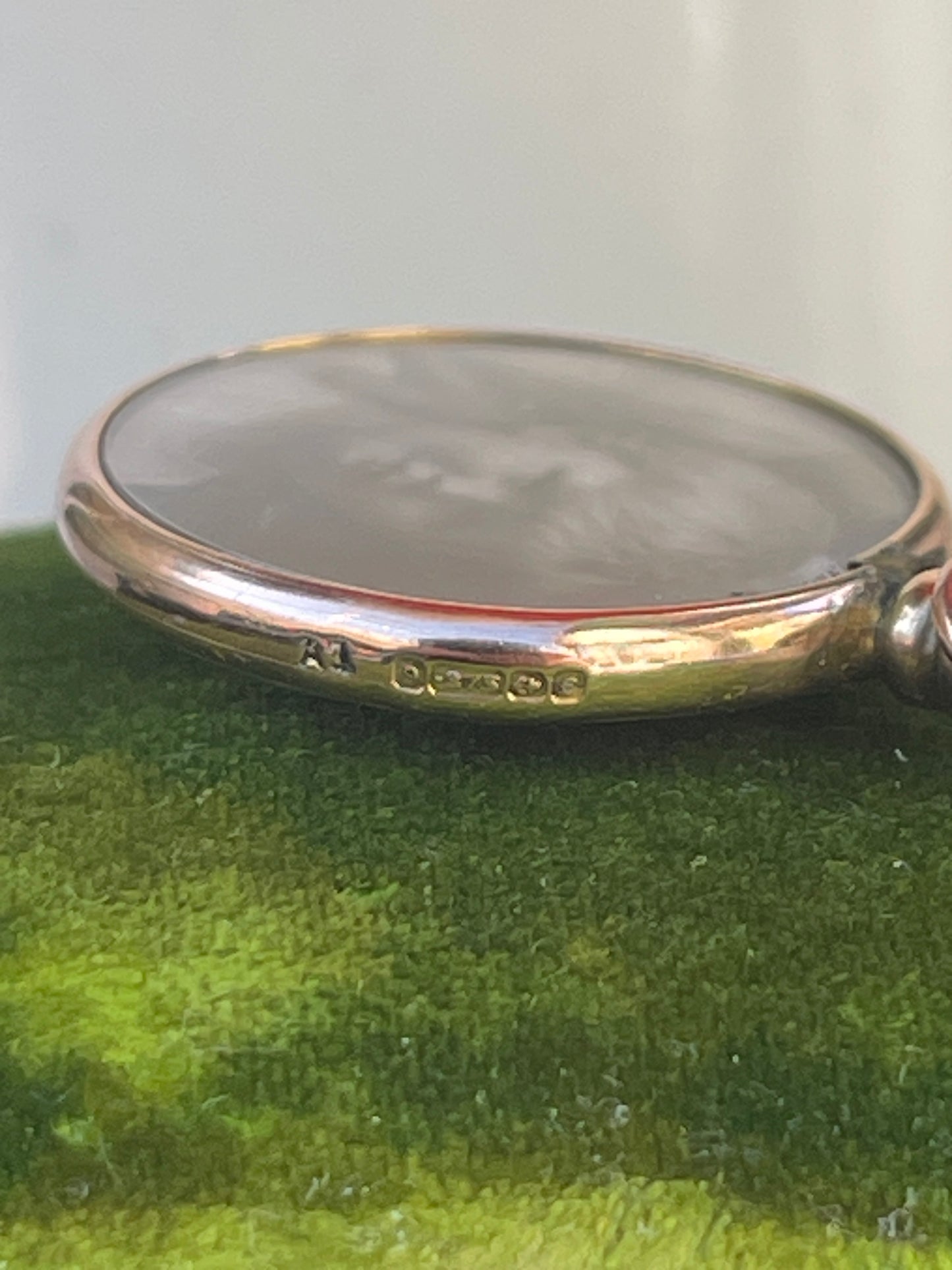 Antique 9ct Gold Glass Locket Double Sided Edwardian 1905 2.8g