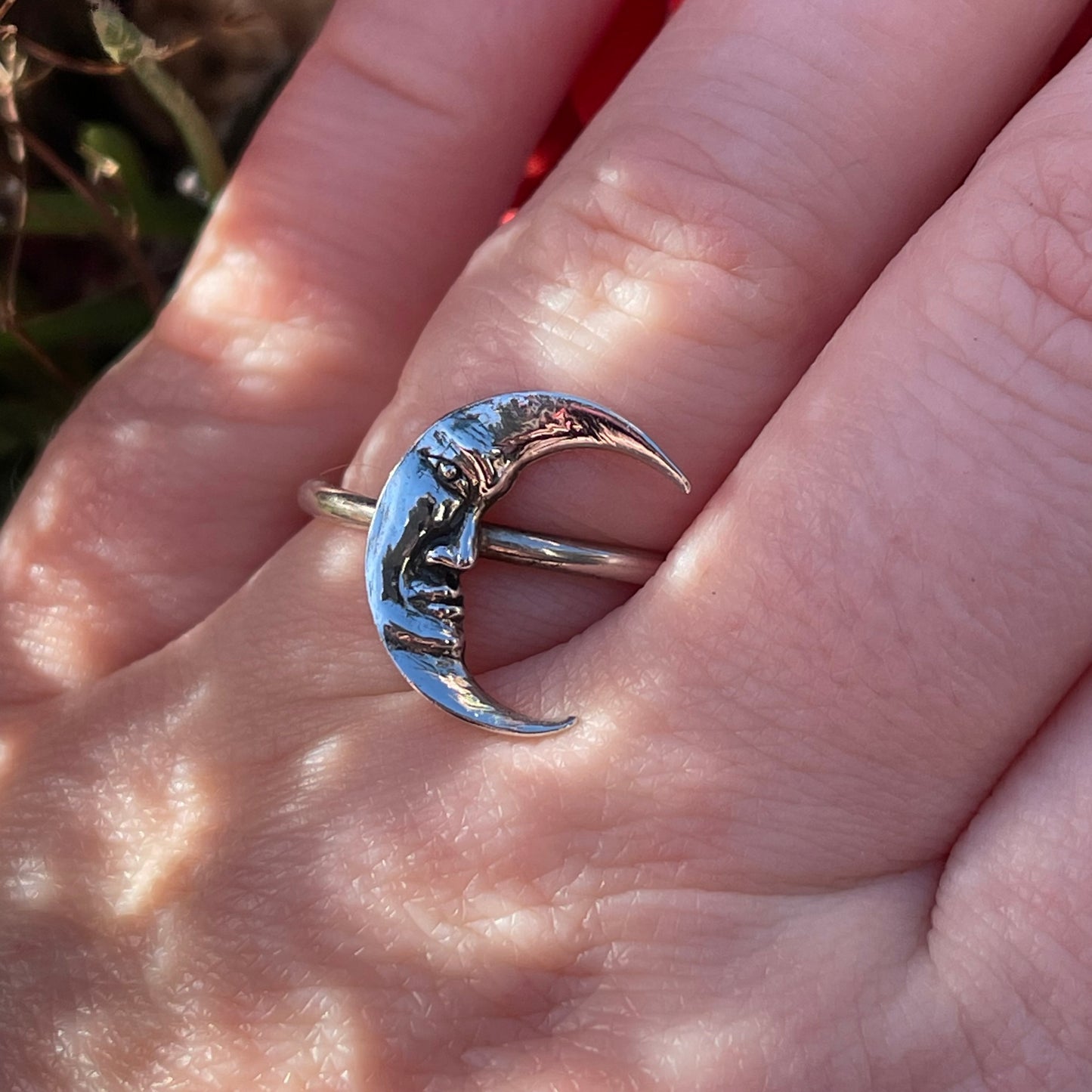 Sterling Silver Crescent Moon Face Ring Vintage Victorian Look Celestial Style S