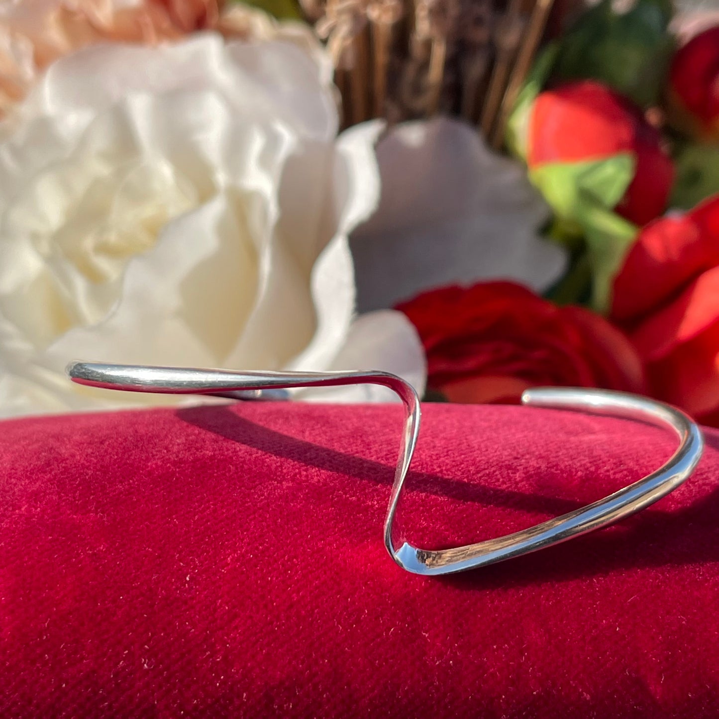 Sterling Silver Modernist Wave Bracelet Bangle cuff 925 Hallmarked TG 11g