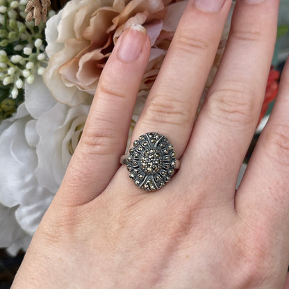 Unreleased: Art Deco Sterling Silver Marcasite Oval Flower Ring O