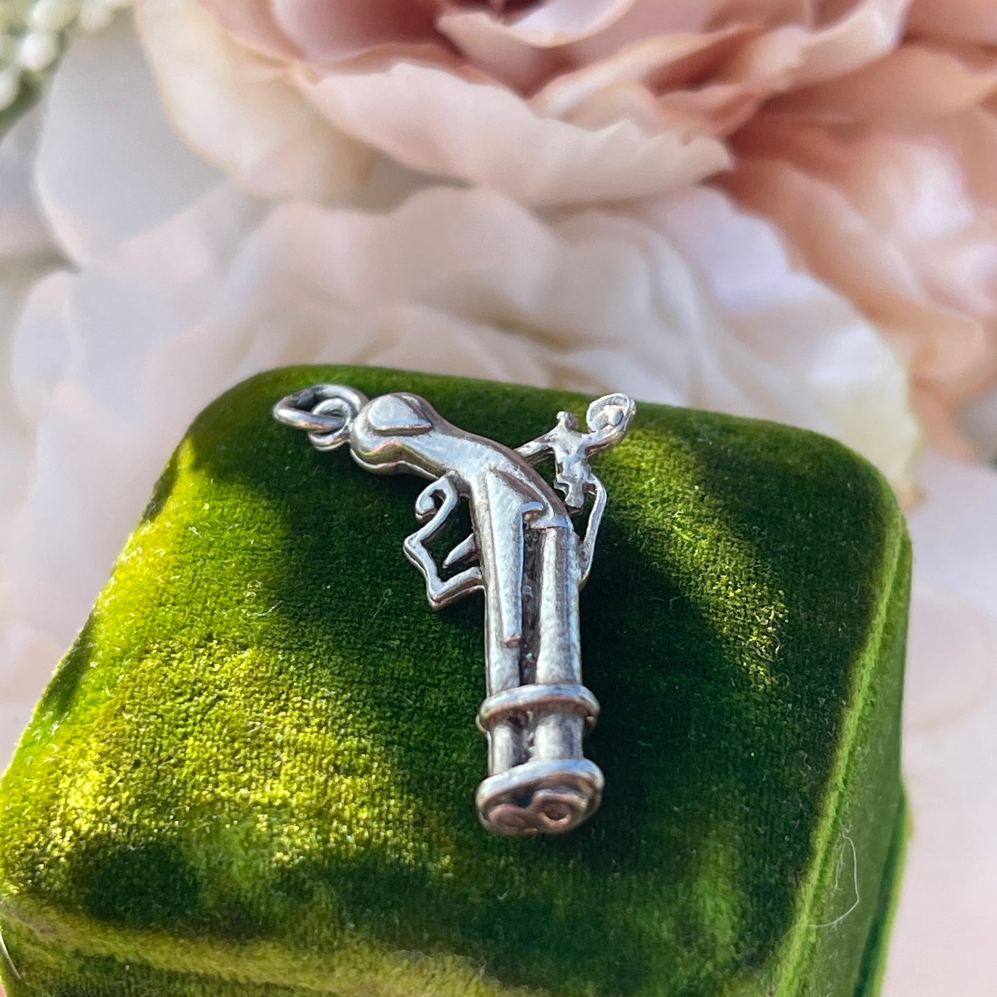 Sterling Silver Vintage Flintlock Pistol Gun Charm 4g