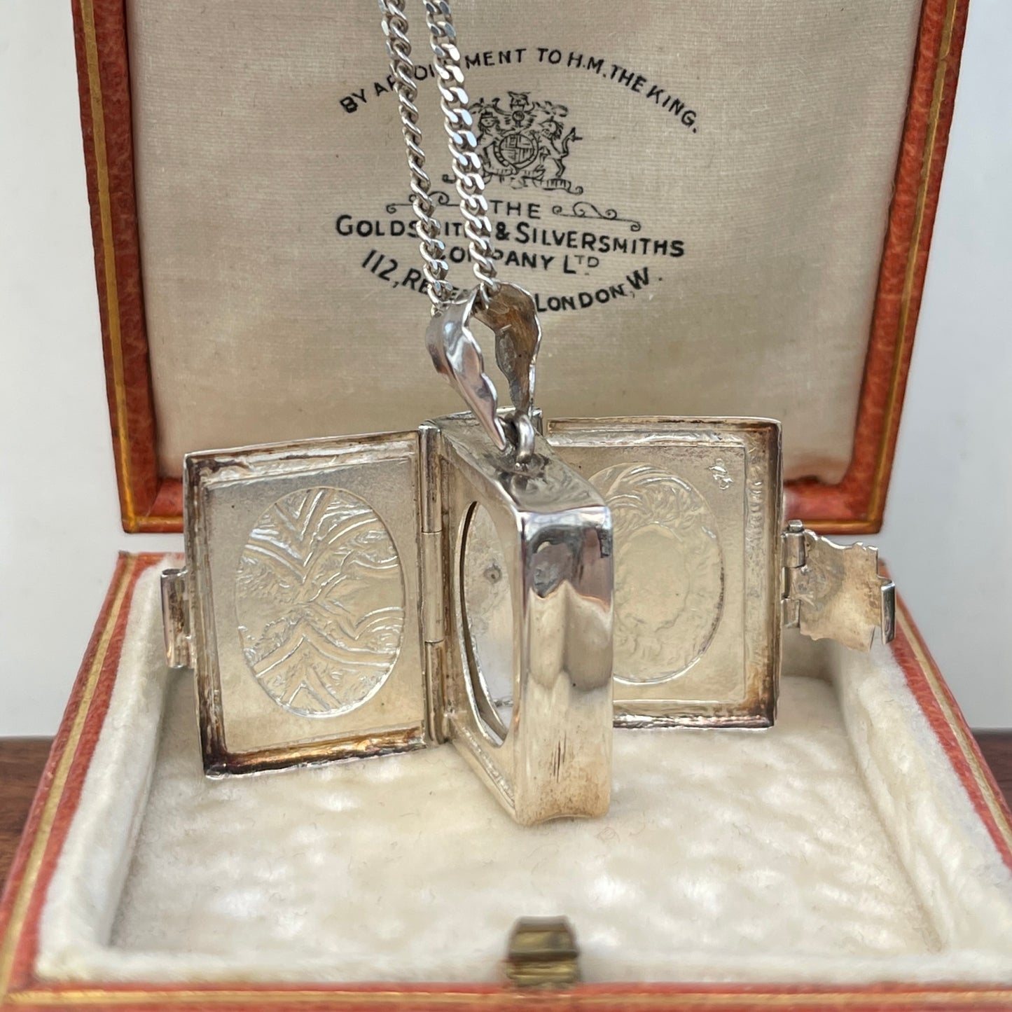 Vintage Sterling Silver Bound Book Locket 15g