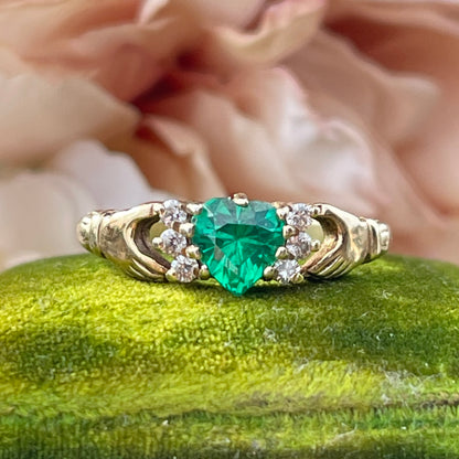 Gold Gilt Silver Green Heart Hands Claddagh Ring S