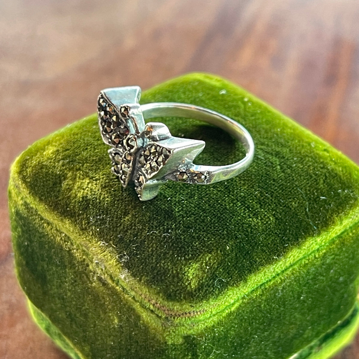 Unreleased: Vintage Sterling Silver Butterfly Marcasite Ring N
