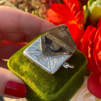 Antique Edwardian Sterling Silver Sweetheart Envelope Charm Pendant Locket 1913