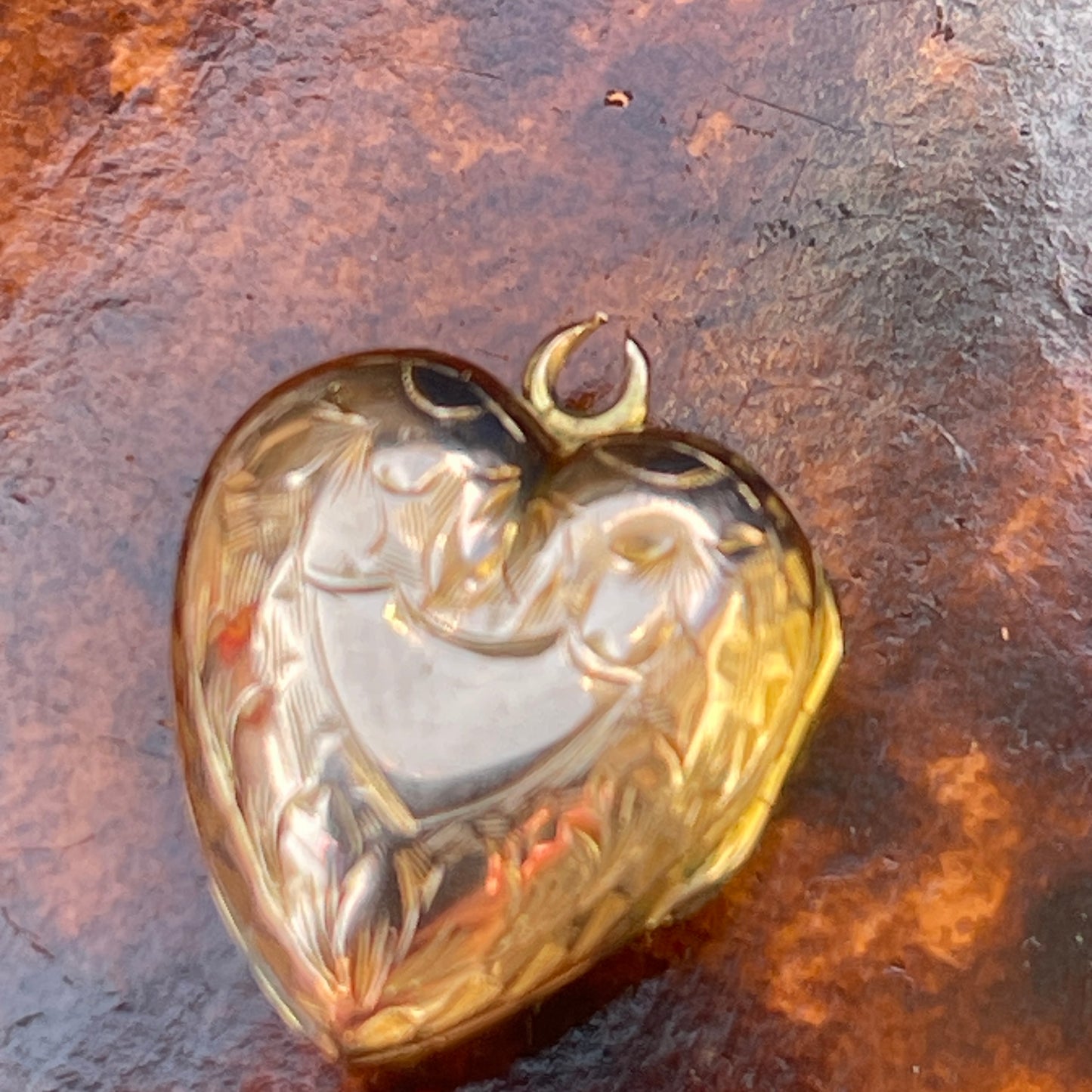 Antique Victorian 9ct Rolled Gold Heart Engraved Locket Pendant Yellow Puffy 1890 1.5g