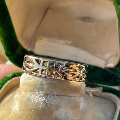 Vintage 9ct Gold Ring Charles Rennie Mackintosh Style Openwork Art Deco O 2g