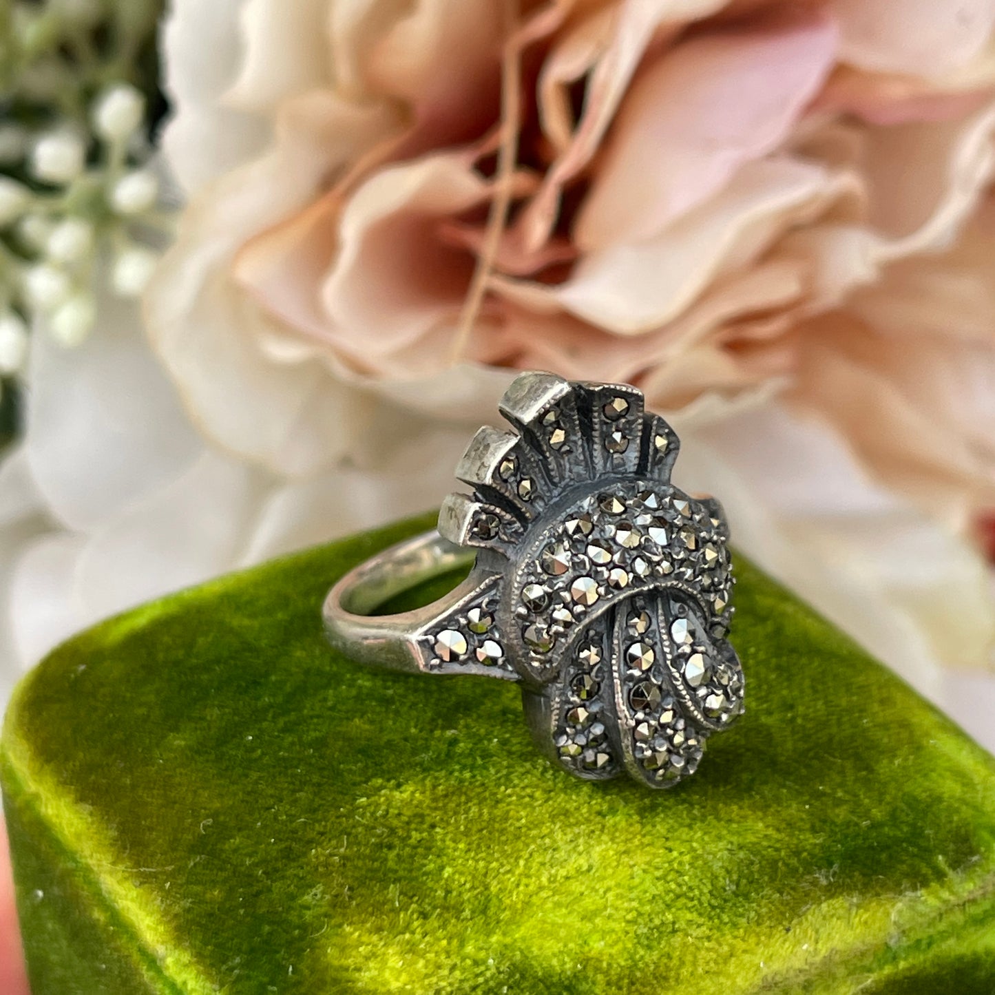 Unreleased: Art Deco Sterling Silver Marcasite Twist Fan Ring M