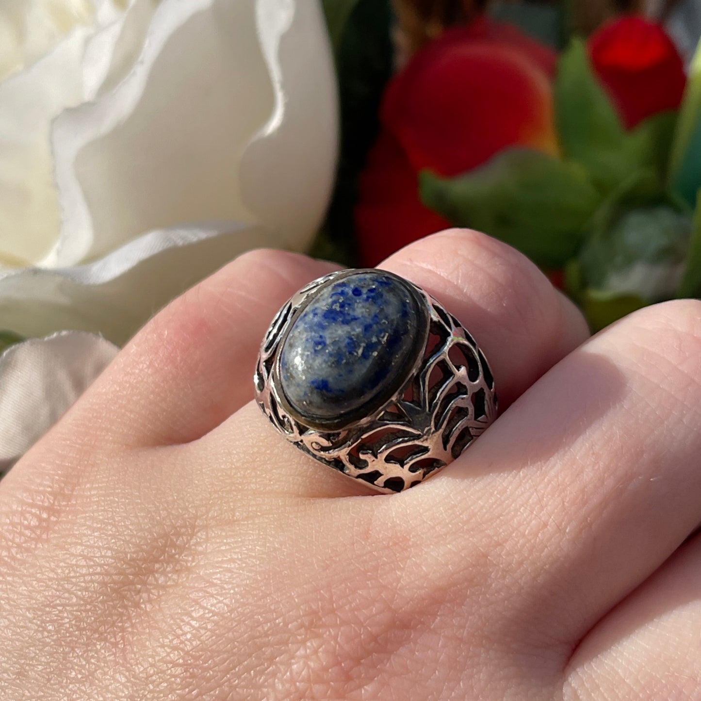 Vintage Sterling Silver Chunky Openwork Blue Ring P/Q