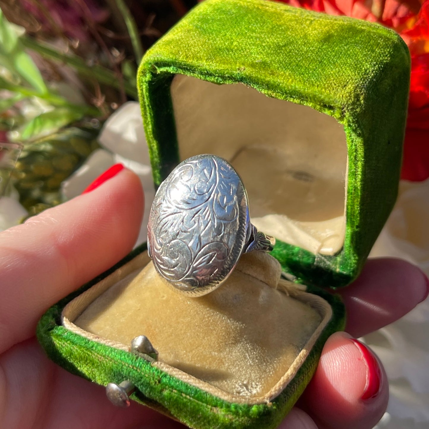 Vintage Sterling Silver Locket Ring Engraved Filigree Etched N