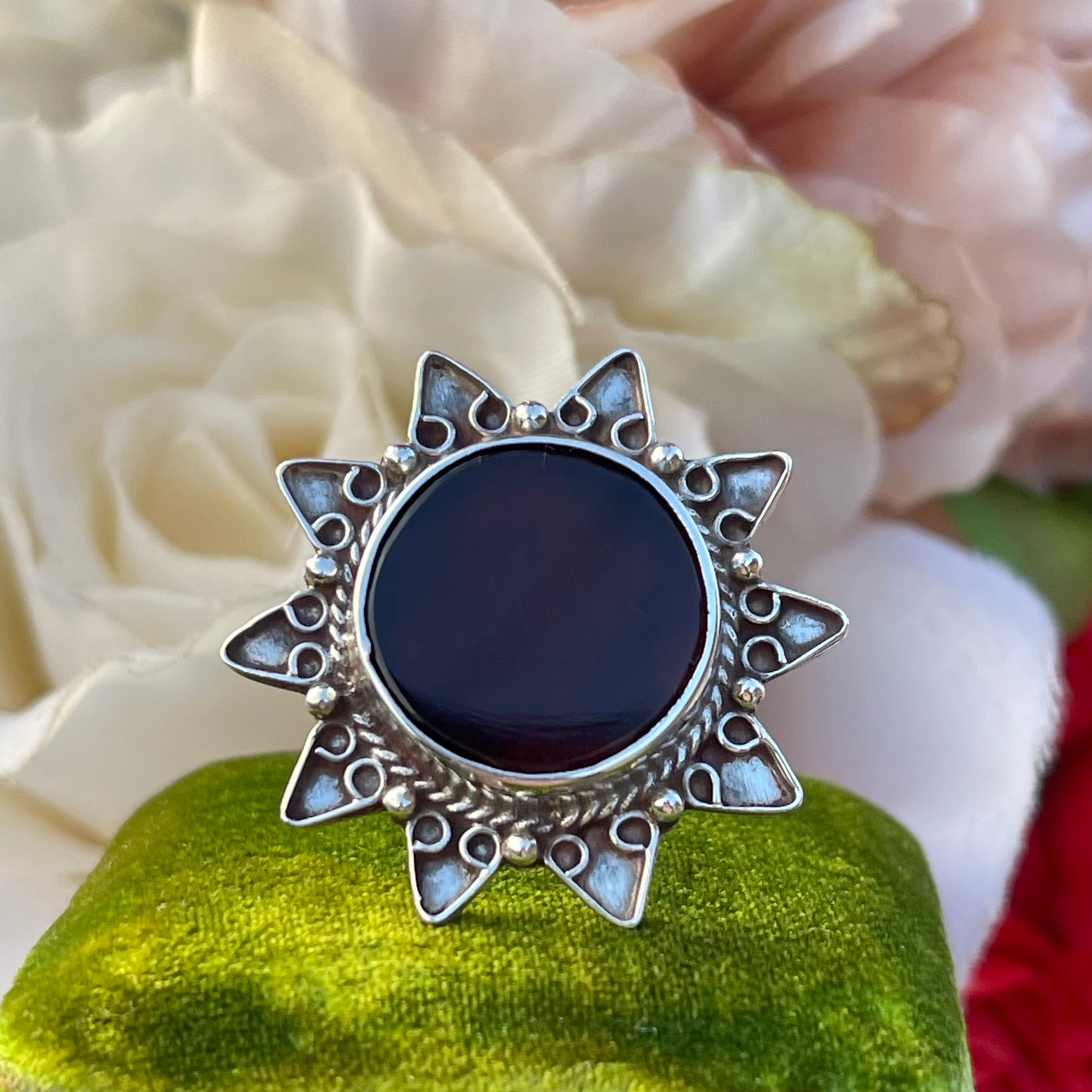 Vintage Sterling Silver 90s Indian Sun Burgundy Ring M 6.4g