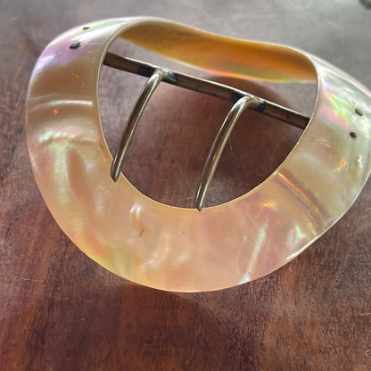 Unreleased: Vintage Sterling Silver Mother Of Pearl Locket
