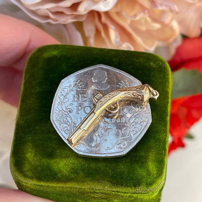 Vintage 9ct Gold Pistol Charm Antique Flintlock Gun Pendant 0.9g