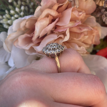 9ct Gold Ring Cluster Flower Ring White Stone Cubic Zirconia Yellow Gold P 4g