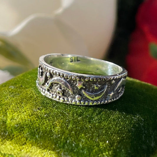 Vintage Sterling Silver Celestial Moon & Stars Ring L