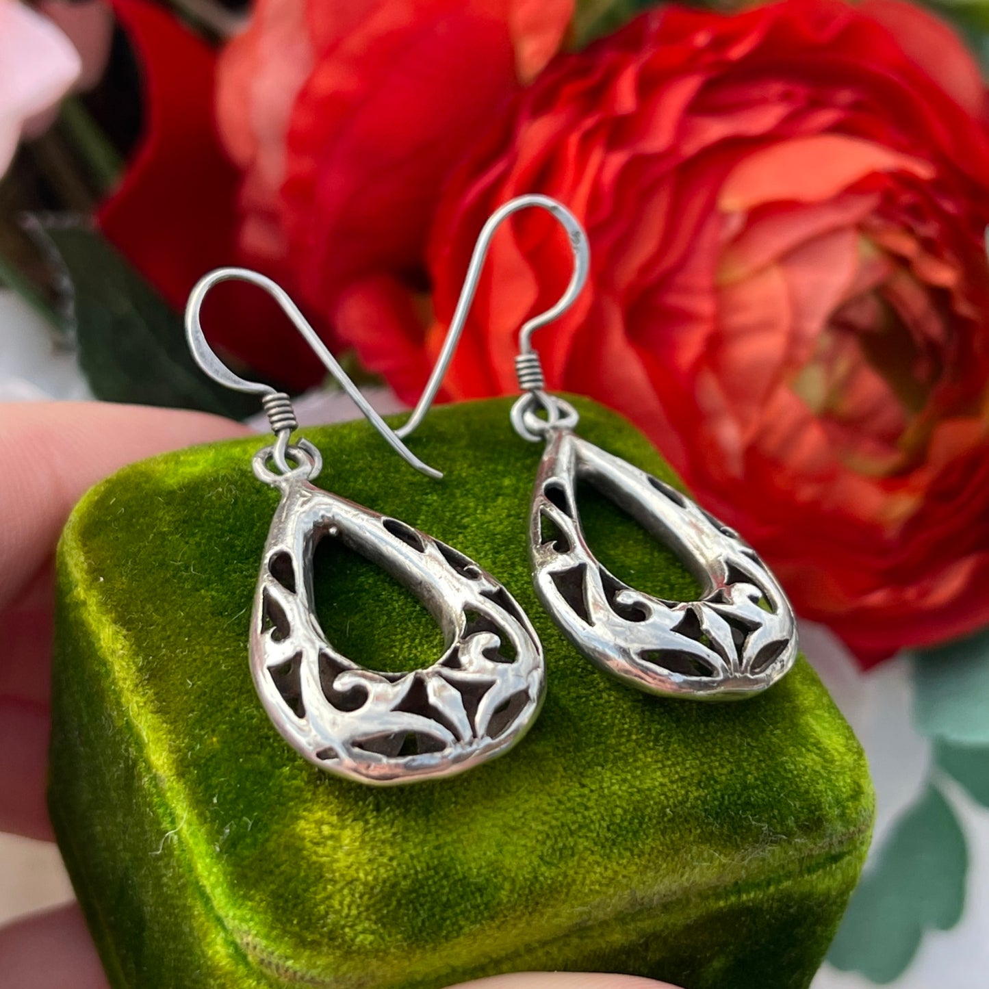 Vintage Sterling Silver Tear Drop Open work Filigree Hoop Dropper Earrings