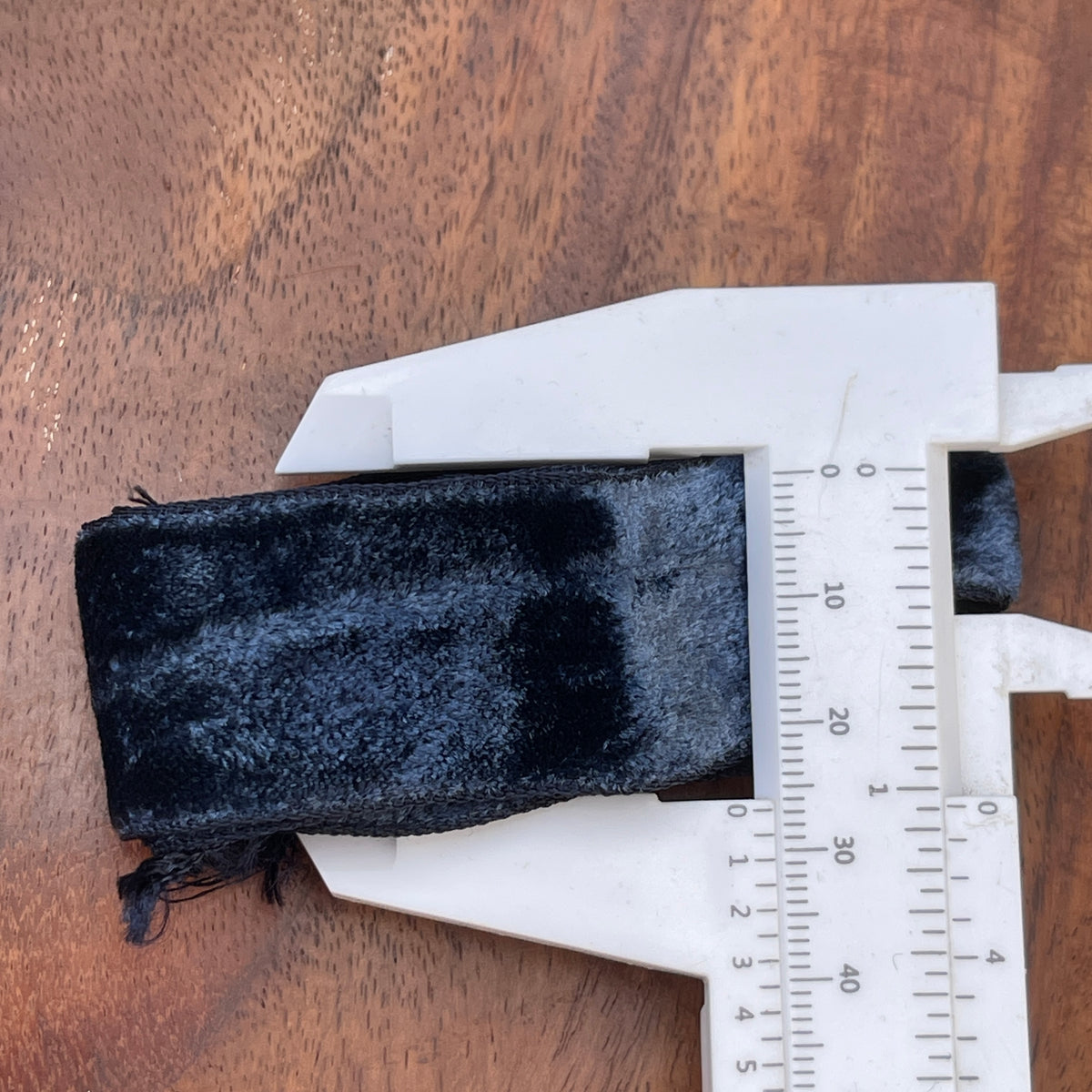 Vintage Mid-Century Midnight Blue Silk Effect Crushed Velvet Ribbon