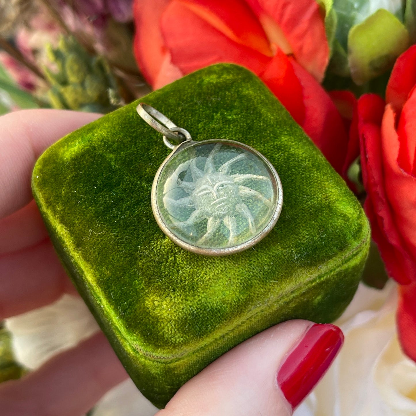 Vintage Silver Indian Reverse Carved Sun Face Pendant Necklace