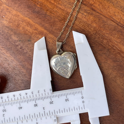 Unreleased: Vintage Sterling Silver Small Filigree Heart Locket