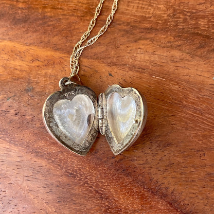 Unreleased: Vintage Sterling Silver Small Filigree Heart Locket