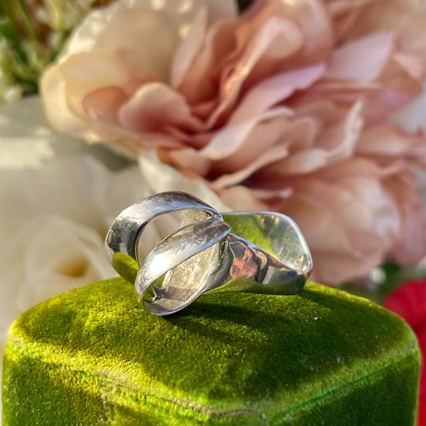 Vintage Sterling Silver Modernist double loop abstract Ring 70s 1974 M 5.1g