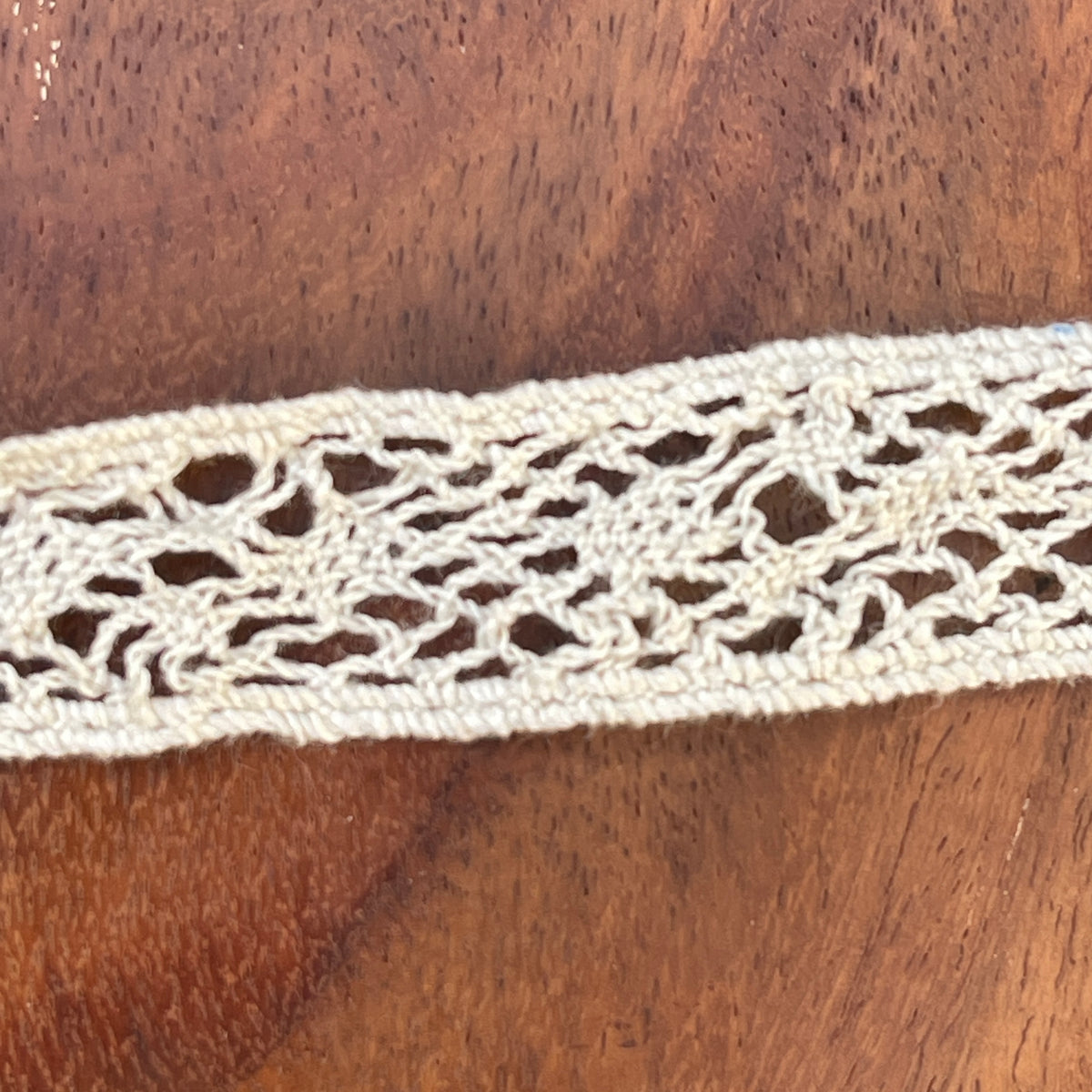 Unreleased: Vintage Midcentury Cream Cotton Diamond Lattice Lace
