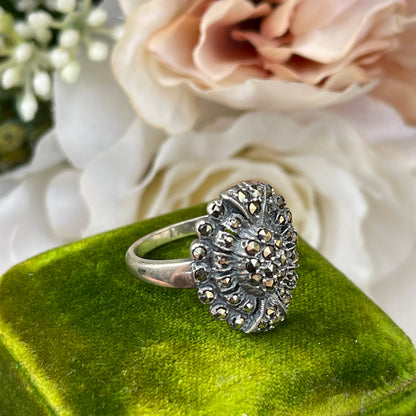Unreleased: Art Deco Sterling Silver Marcasite Oval Flower Ring O
