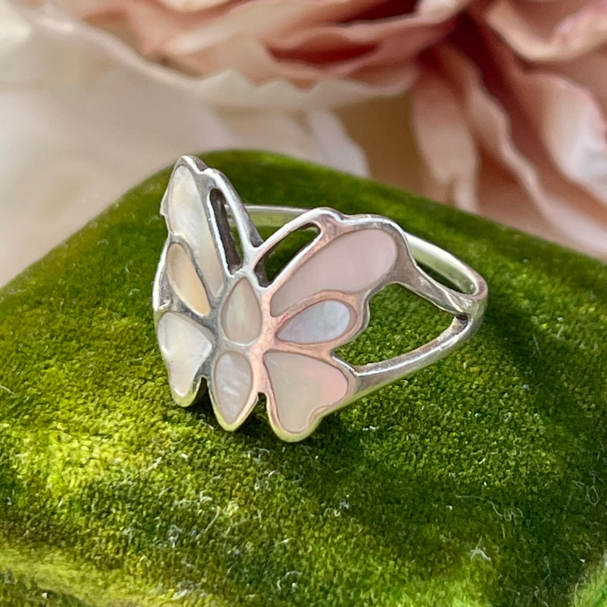 Sterling Silver Mother Of Pearl Inlay Butterfly Ring O