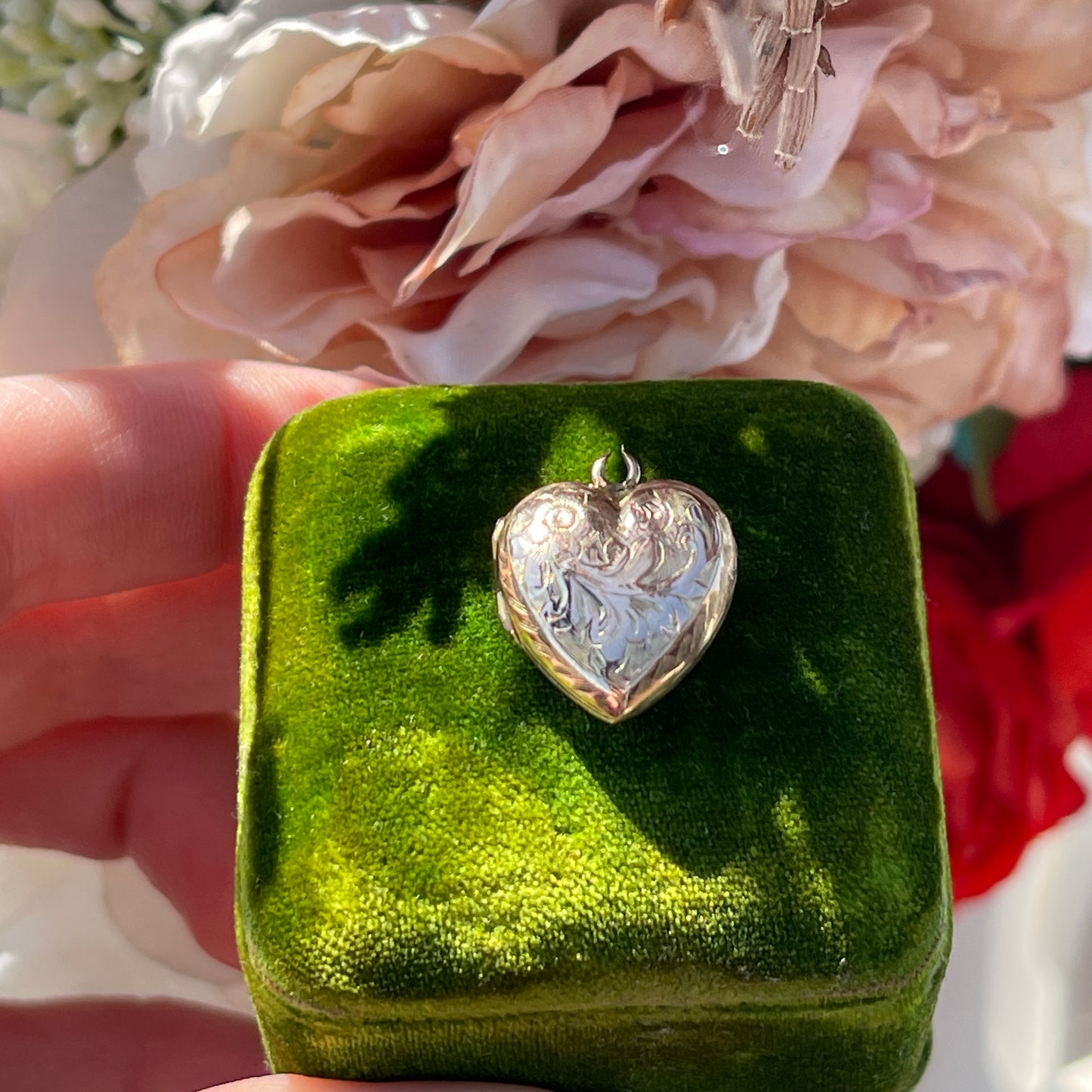 Antique Victorian 9ct Rolled Gold Heart Engraved Locket Pendant Yellow Puffy 1890 1.5g