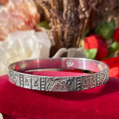 Vintage 70s Silver Celestial Zodiac star sign Bangle Bracelet moon Taxco Mexico