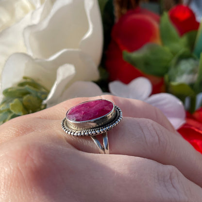Vintage Sterling Silver Ruby Pink Statement Ring Q