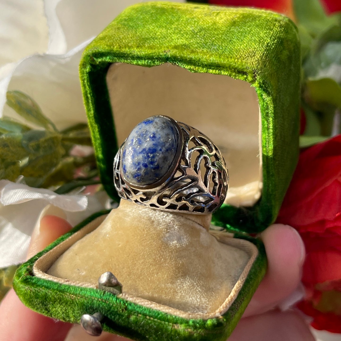 Vintage Sterling Silver Chunky Openwork Blue Ring P/Q