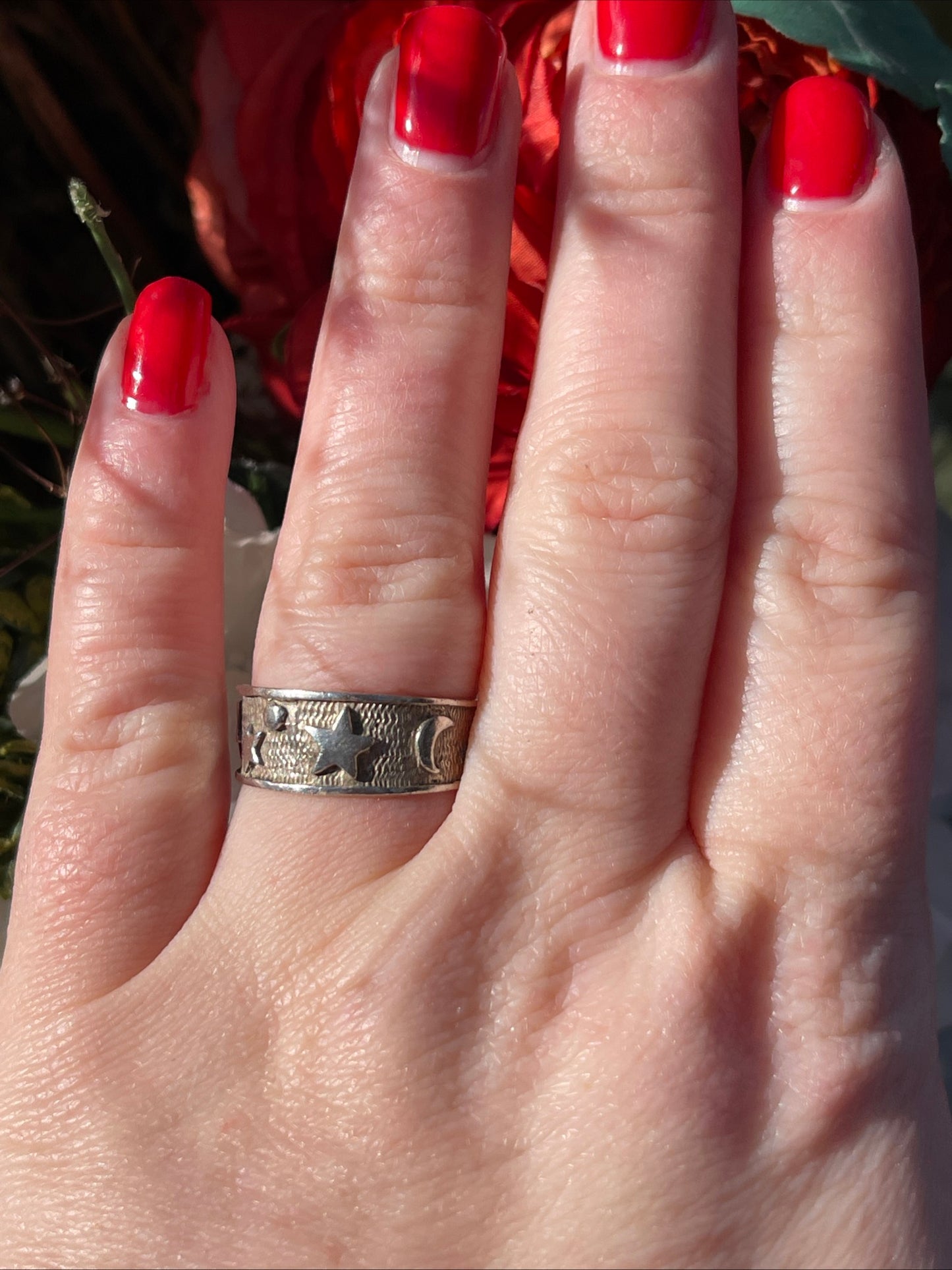 Vintage Sterling Silver Celestial Ring Moon Stars Chunky Q-R