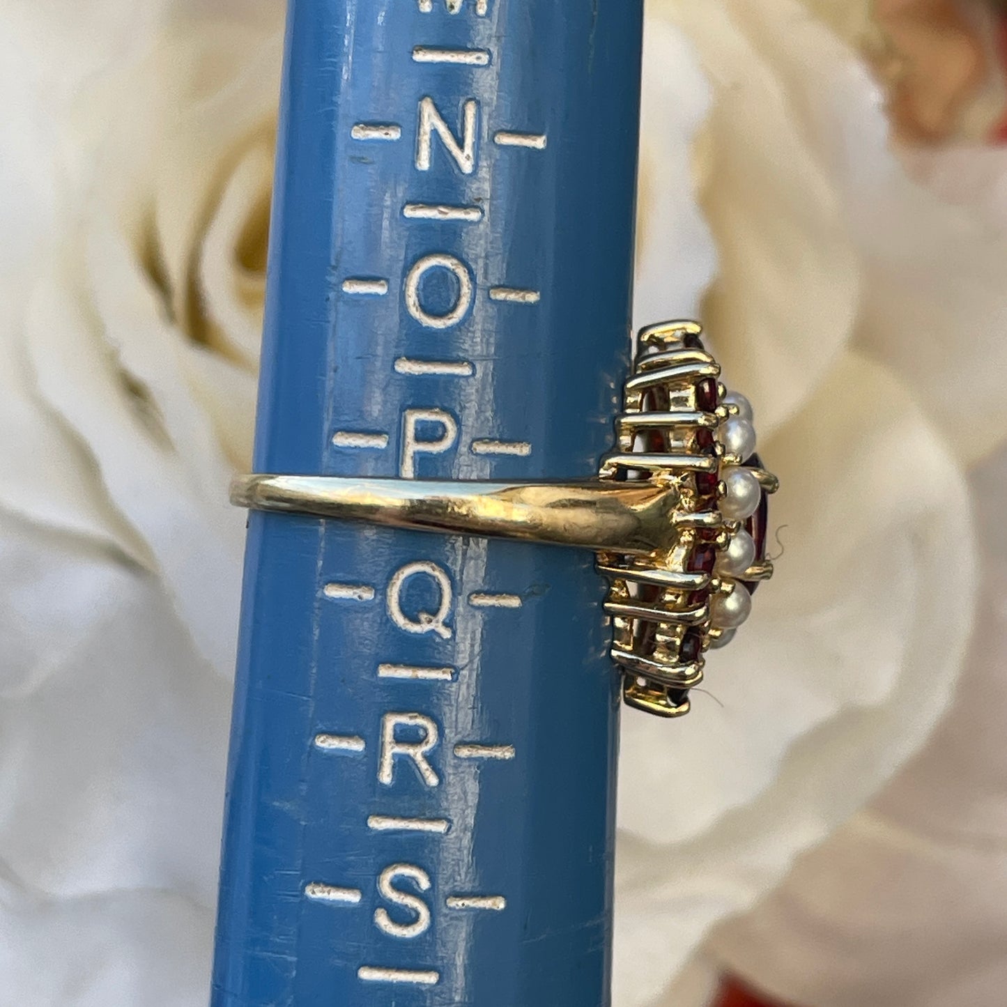 Vintage 9ct Gold Garnet And Pearl Ring Large Cocktail Victorian Revival P-Q 4.5g