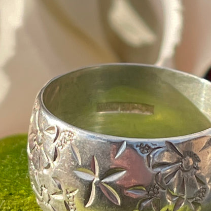 Vintage Sterling Silver Floral Star Engraved Thick Band Ring 12mm 1973 U-V