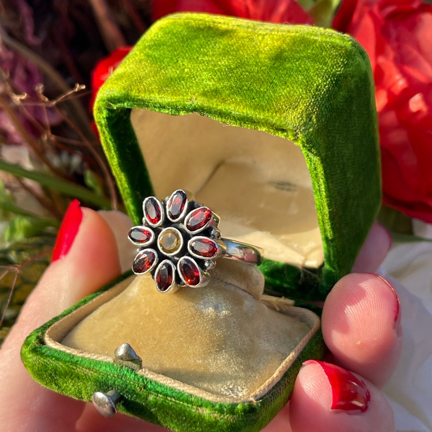 Vintage Sterling Silver Garnet And Citrine Flower Ring Indian P