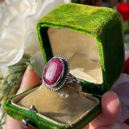Vintage Sterling Silver Ruby Pink Statement Ring Q