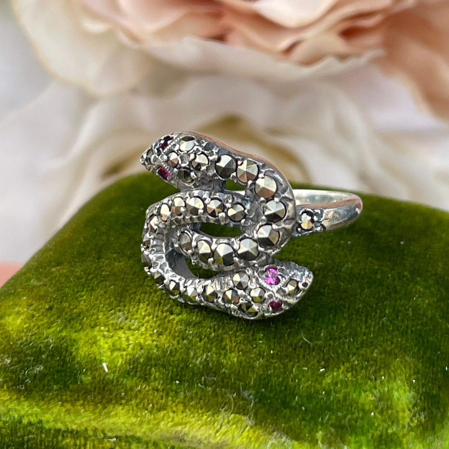 Unreleased: Art Deco Sterling Silver Ruby Eye Marcasite Double Snake Ring K
