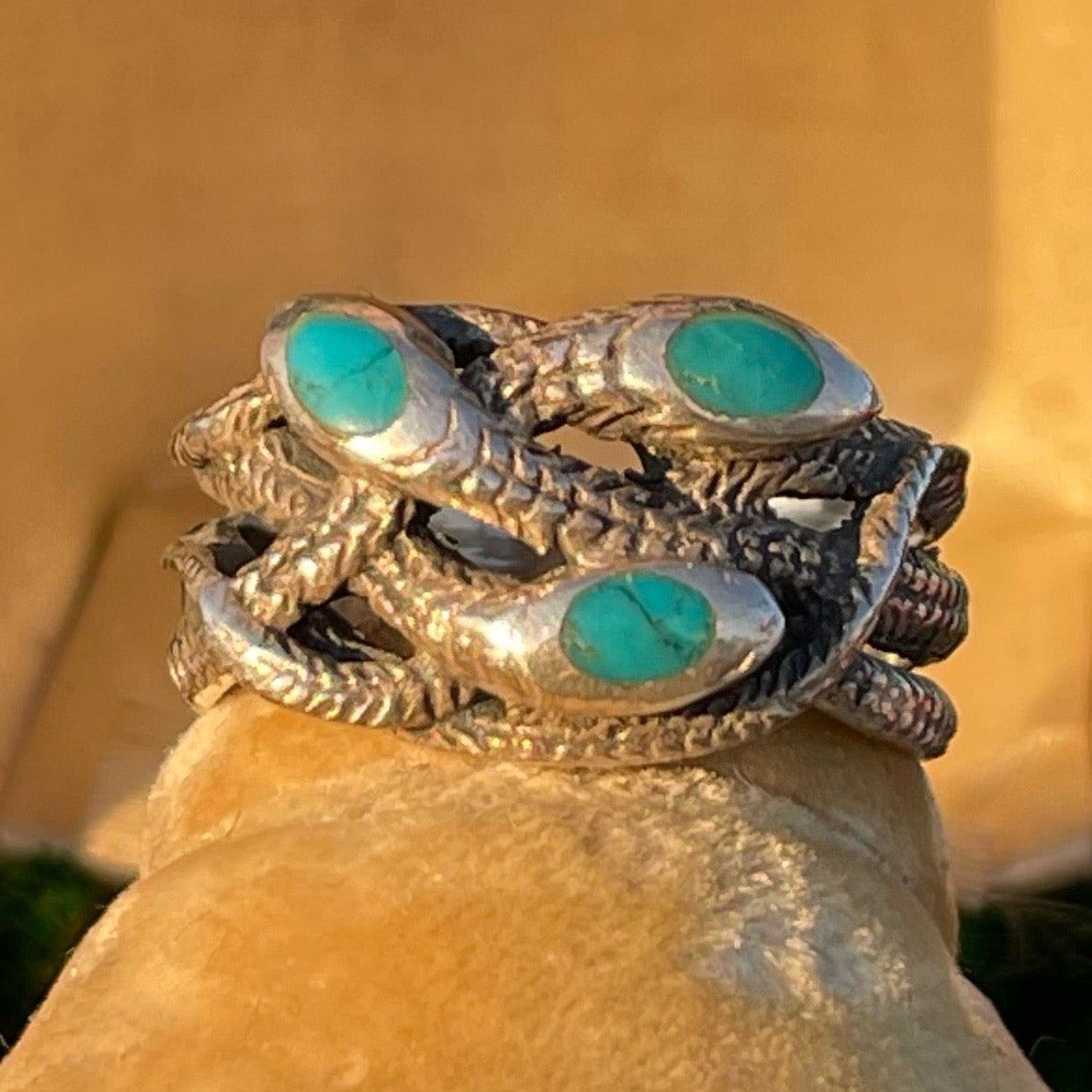 Vintage Antique Sterling Silver Turquoise triple snake ring N