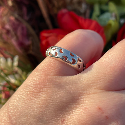 Vintage Sterling Silver Moon Cut Out Ring N