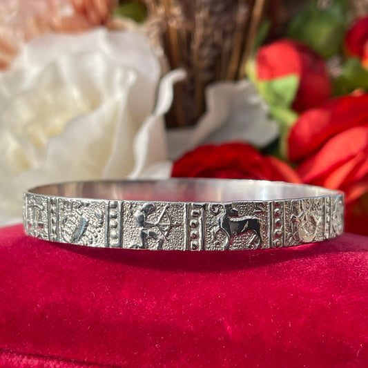 Vintage 70s Silver Celestial Zodiac star sign Bangle Bracelet moon Taxco Mexico