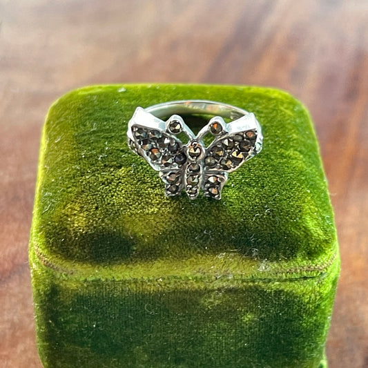 Unreleased: Vintage Sterling Silver Butterfly Marcasite Ring N